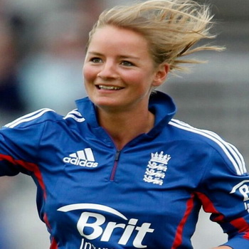Danielle Wyatt Biography